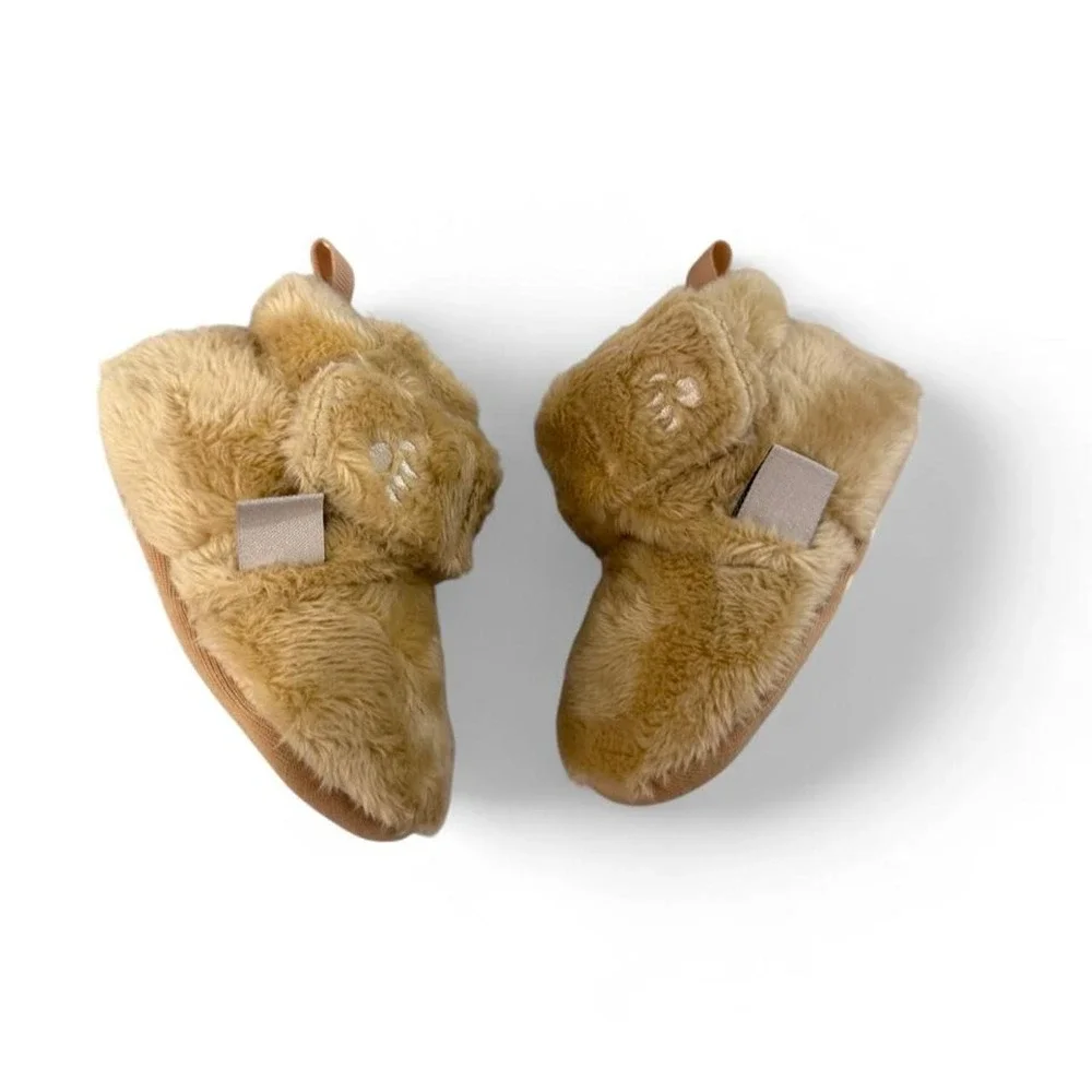 Bearpaw Baby Faux Fur Booties Tan Hook Loop Slippers BNBC42567-ITJ Size 3 6-9M